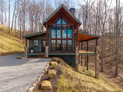 4474 Twiggs Road Young Harris GA 30582