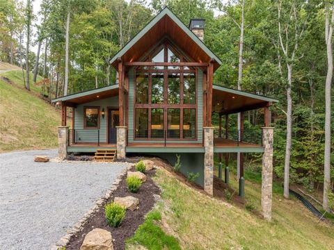 4474 Twiggs Road Young Harris GA 30582