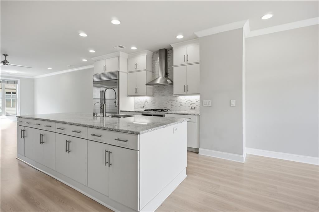 2217 Parkside Glen View 221
