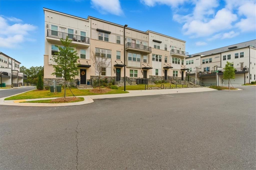 3370 Oak Harbor Drive
