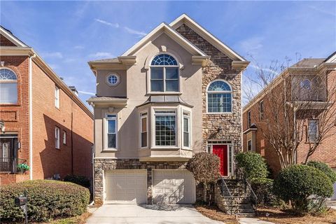 2454 Vivian Circle Decatur GA 30030