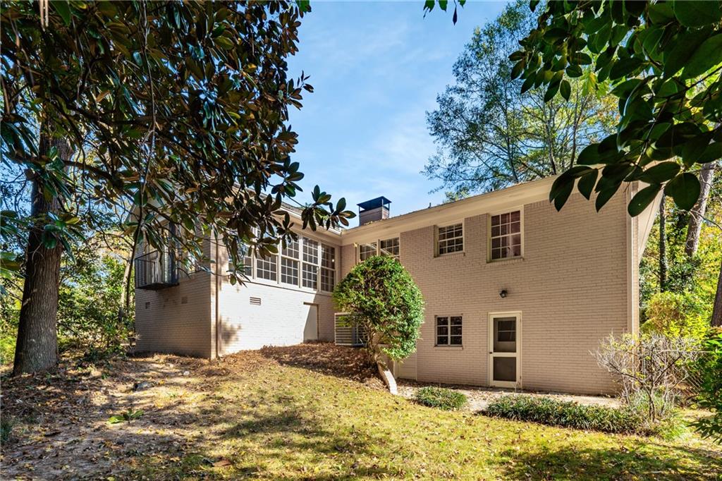 2948 Sequoyah Drive, Atlanta, Georgia image 35