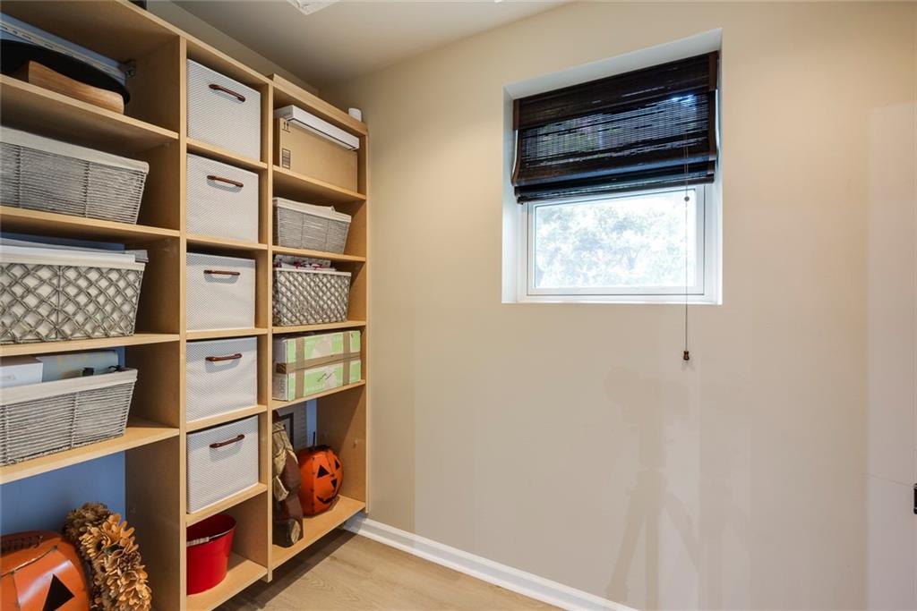 285 Lackland Court Ct, Sandy Springs, Georgia image 40