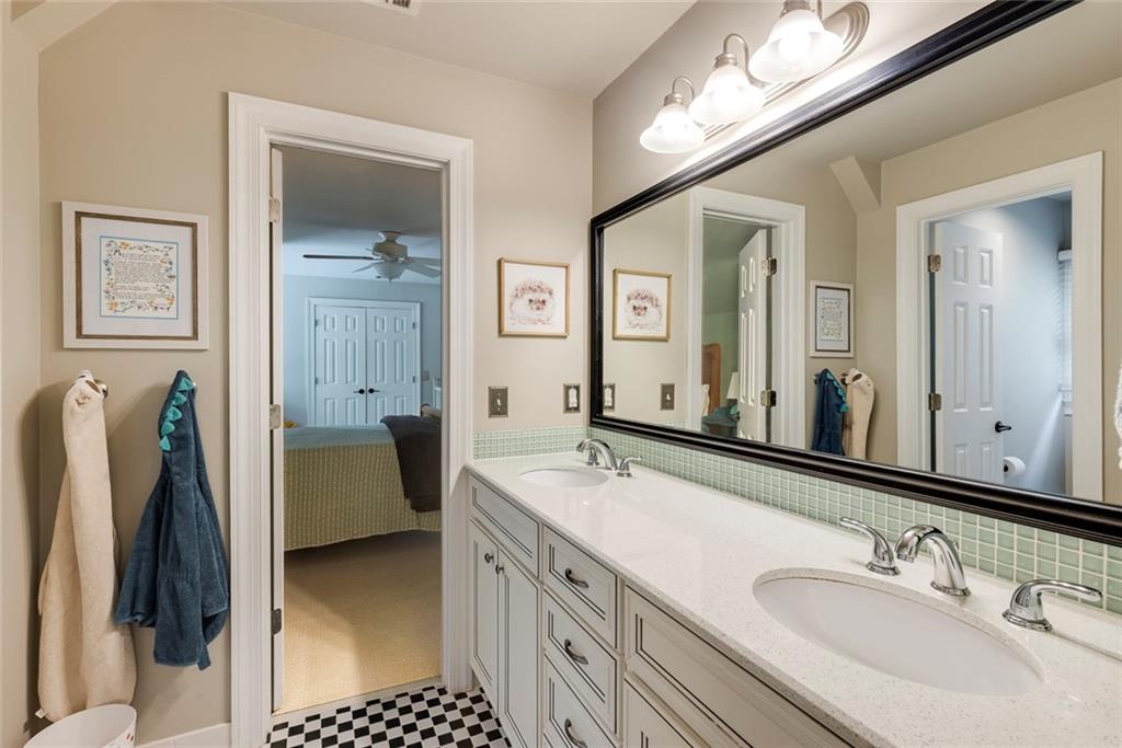 285 Lackland Court Ct, Sandy Springs, Georgia image 31