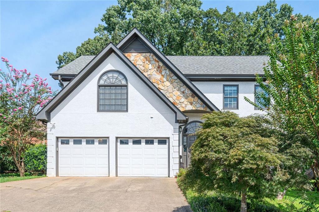 Nestled in the desirable Marietta, GA, discover the residence located at 983 Bridgegate Drive NE; this property presents a unique opportunity. The home, constructed in 1986, awaits your personal touch. With 2500 square feet of living area, the possibilities are endless to craft a space that genuinely reflects your lifestyle. The expansive layout provides ample room to design distinct zones for relaxation and entertainment. This residential property in Marietta is poised to become the backdrop for your most cherished moments.
