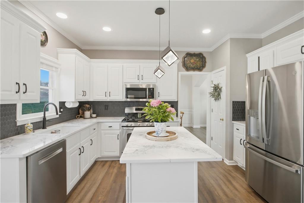 668 Sweetfern Lane