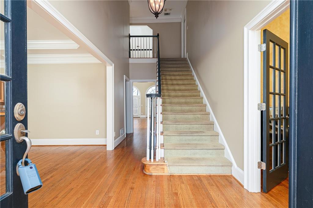 3894 Stone Lake Drive, Kennesaw, Georgia image 8