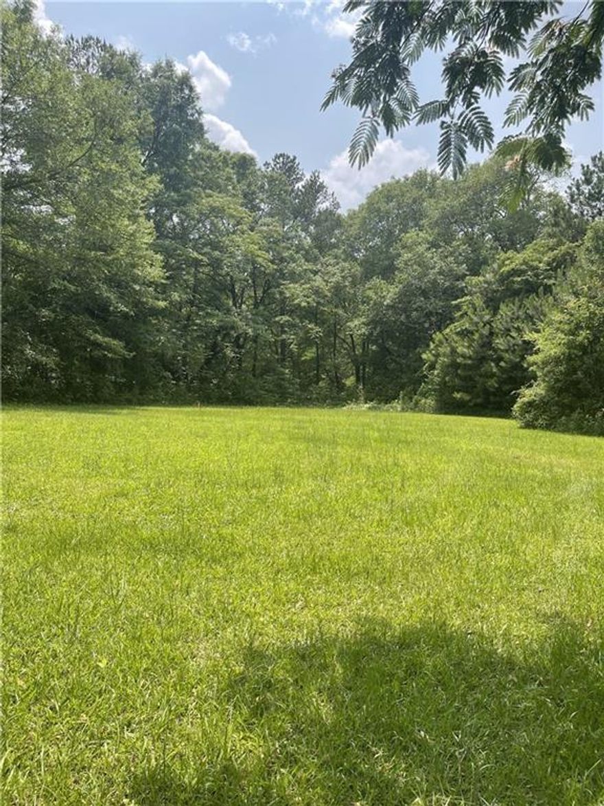 Don't miss your chance to own this exceptional 0.46-acre level lot in a highly sought-after area. Opportunities like this are few and far between—vacant lots here are a rare find! This prime parcel offers the perfect canvas to build your dream home, with plenty of space for a spacious layout, outdoor living, and custom features. The lot is level and ready for your future plans. Enjoy the peace and privacy of a well-established community while being conveniently located
near top-rated schools, shopping, dining, and more. Whether you're a builder, investor, or future homeowner, this lot is a must-see.