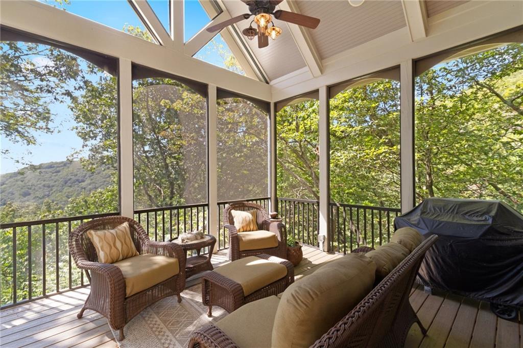 465 Huckleberry Trail