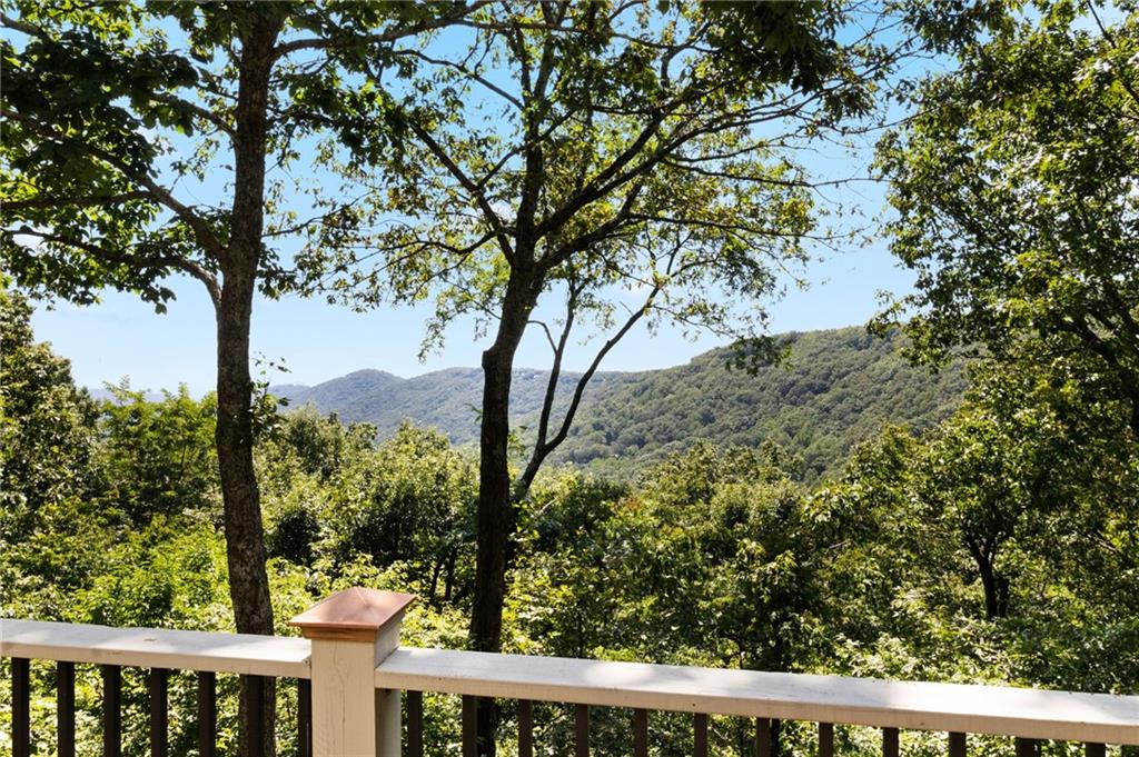 465 Huckleberry Trail