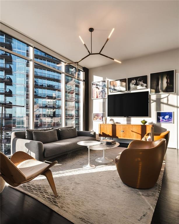 1065 Peachtree Street NE 3102
