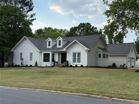 945 Hidden Hollow Drive Marietta GA 30068