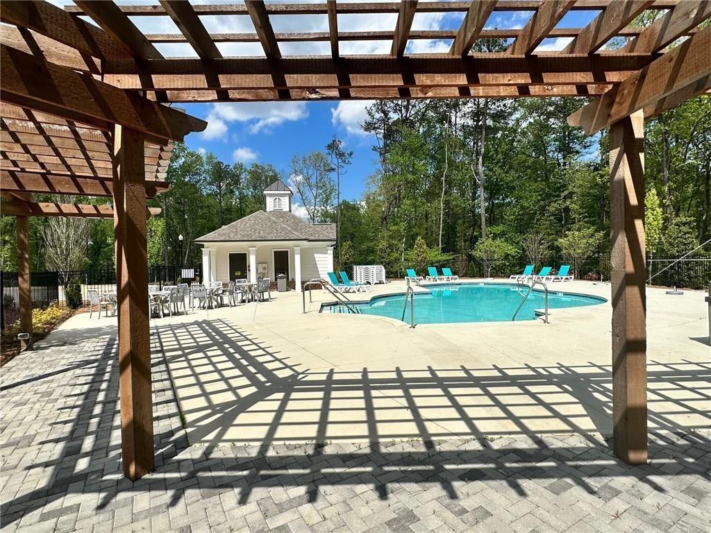 ATLEY - Residential Lease