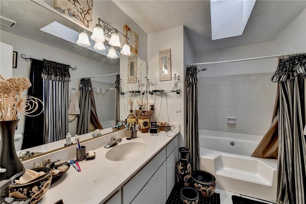 4255 Iris Brooke Lane, Snellville, Georgia image 38