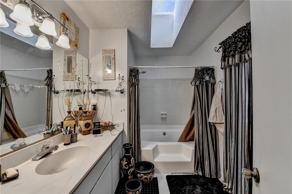 4255 Iris Brooke Lane, Snellville, Georgia image 37