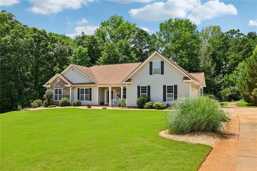 1422 New Holland Circle