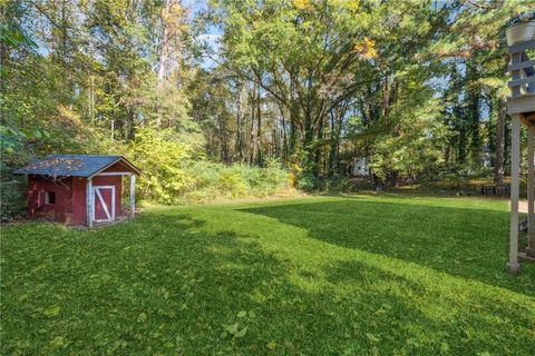 A home in Powder Springs