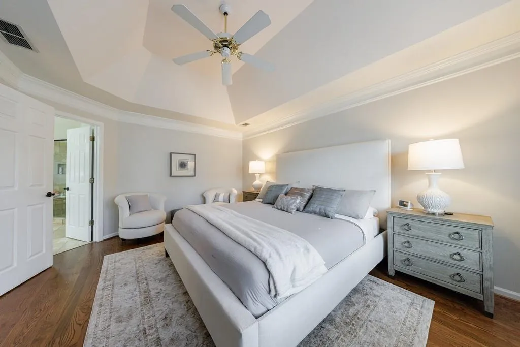 Roswell, Georgia 30075, United States, 4 Bedrooms Bedrooms, ,3 BathroomsBathrooms,Residential,Pending,15500