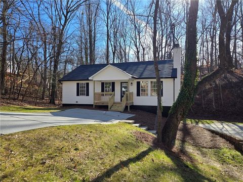 3101 Arrowhead Drive Gainesville GA 30506