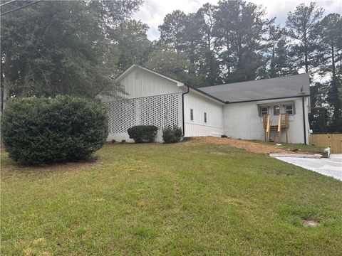 Photo of 2976 Michael Drive SW, Marietta, GA 30060 (MLS # 7667101)