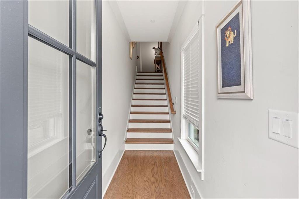 1049 Endeavour Court