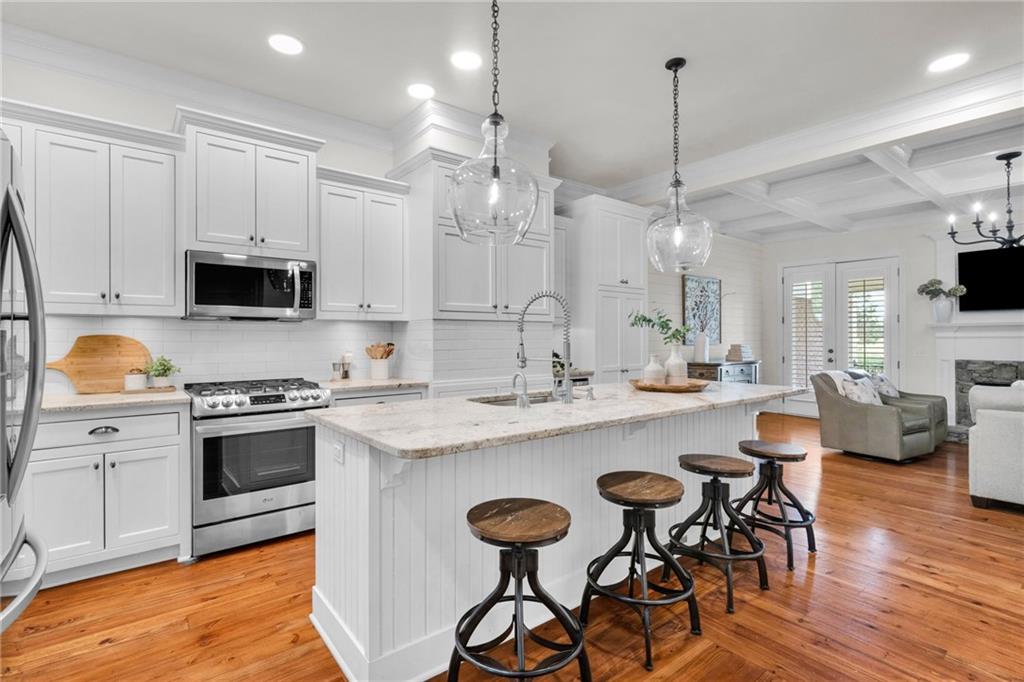 3138 Neal Court