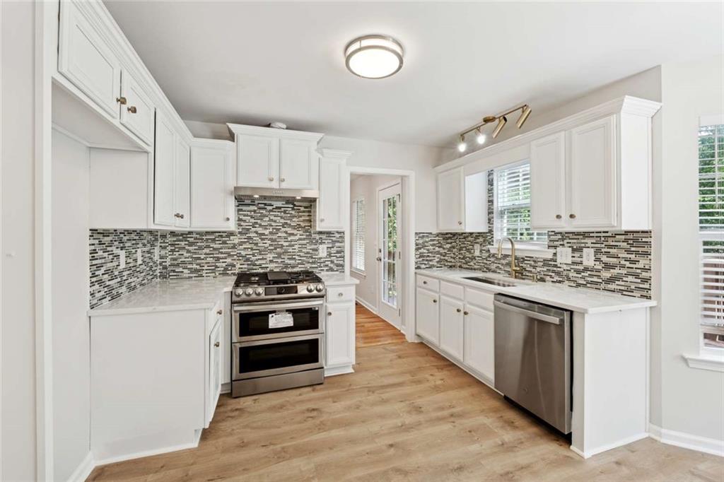 3055 Kennesaw Drive, Kennesaw, Georgia image 14