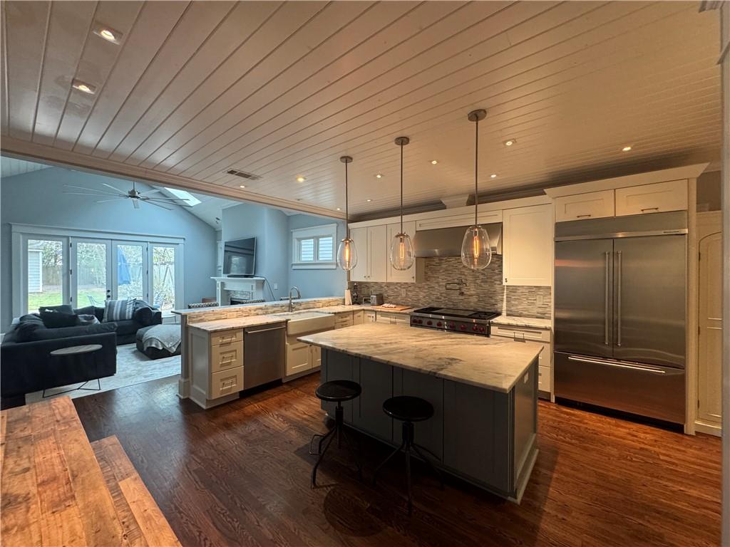 479 Seminole Avenue NE