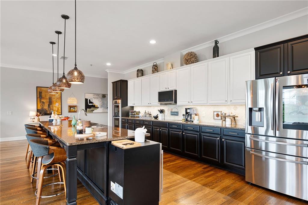 360 Chambers Street 407