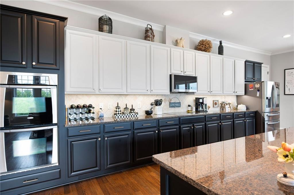 360 Chambers Street 407