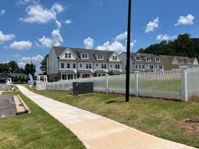 208 Village Overlook J3