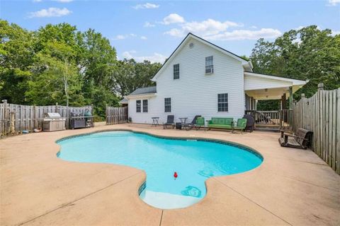 Homes For Sale - 131 Caudell Drive<br/> Banks County, Lula, GA 30554