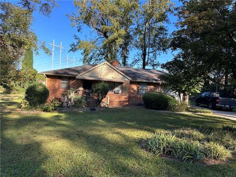 3552 Linecrest Road Ellenwood GA 30294