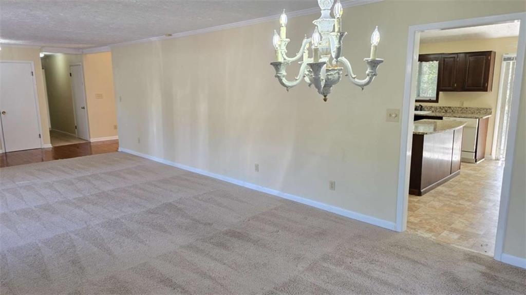 1727 Rivermist Drive, Lilburn, Georgia image 7