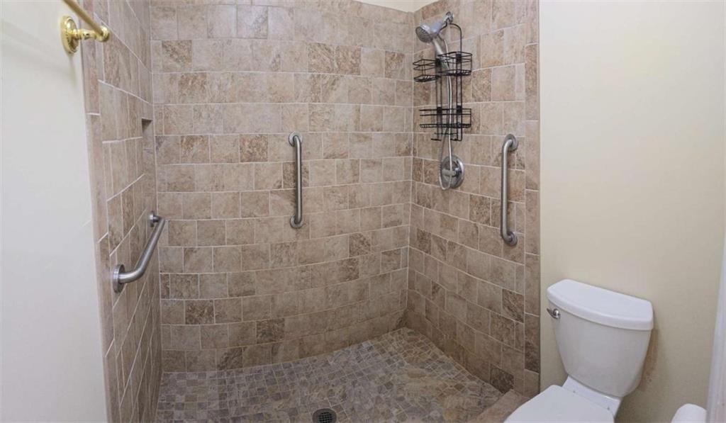 1727 Rivermist Drive, Lilburn, Georgia image 19
