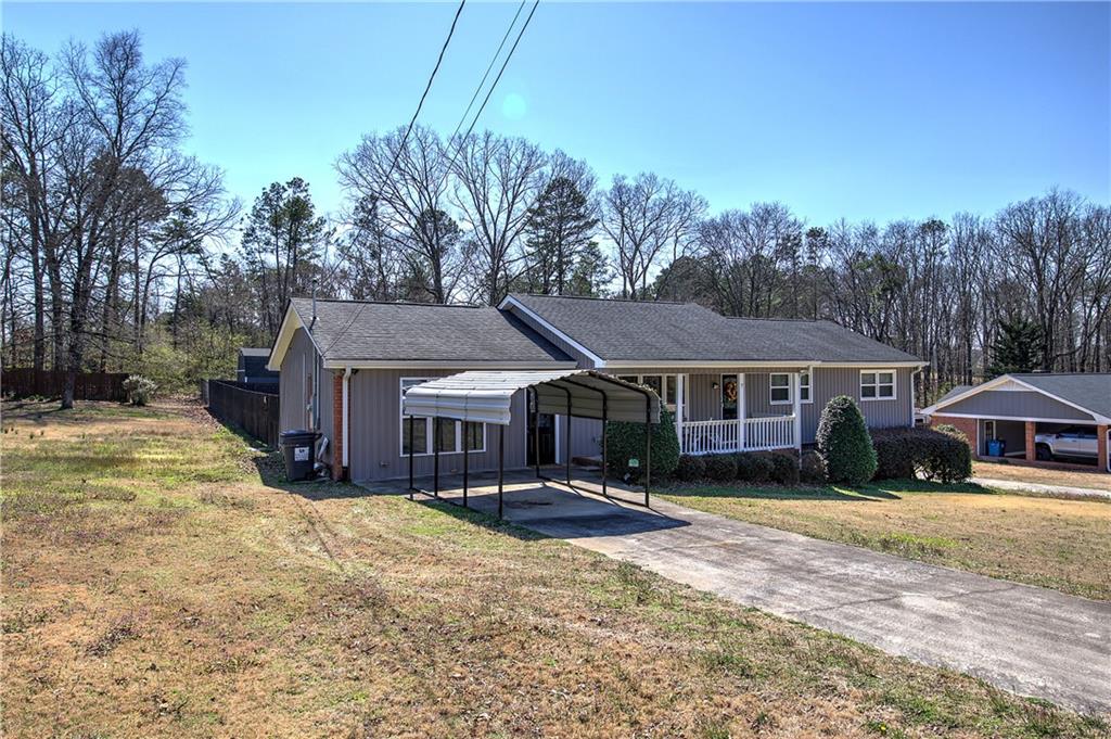 7 Timberwood Drive