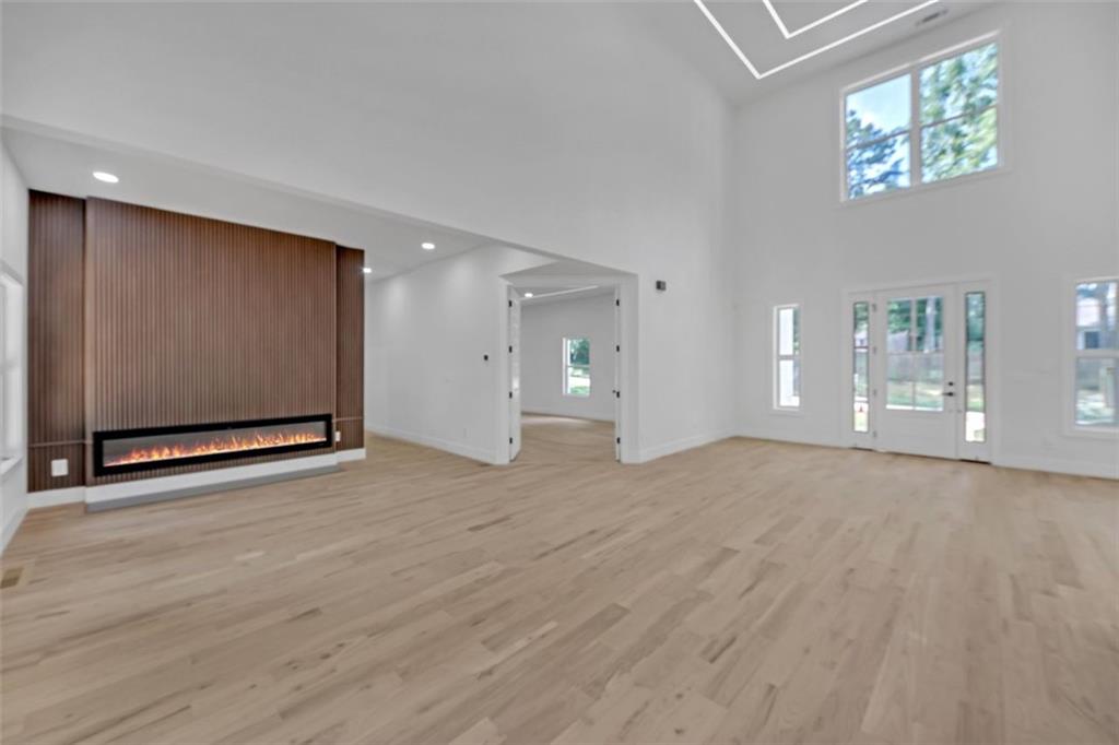Frst Hills - Residential