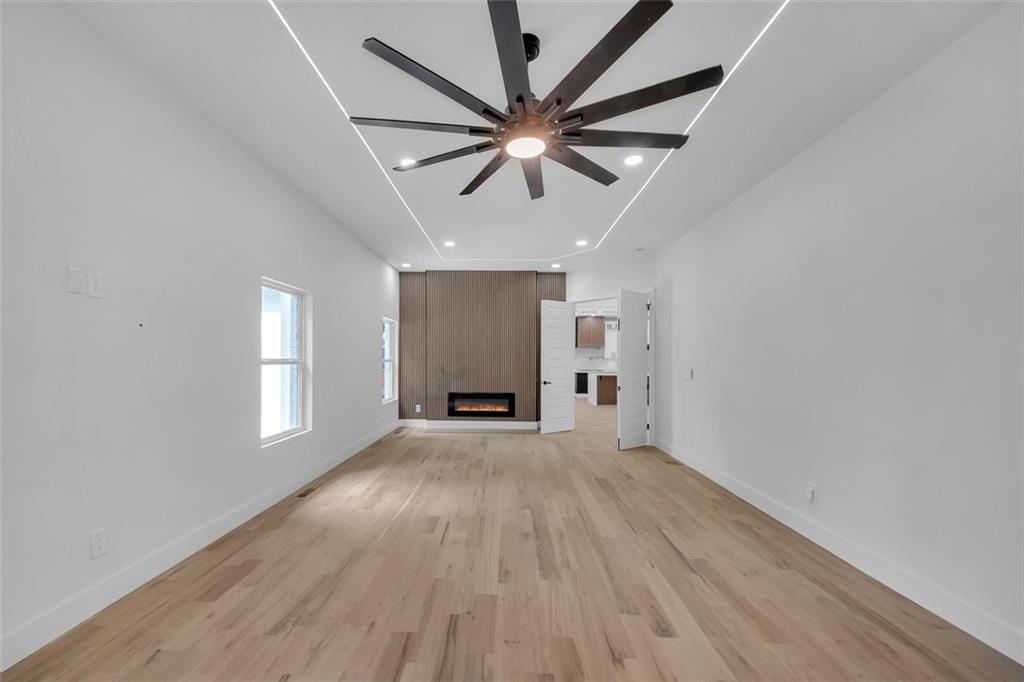 Frst Hills - Residential