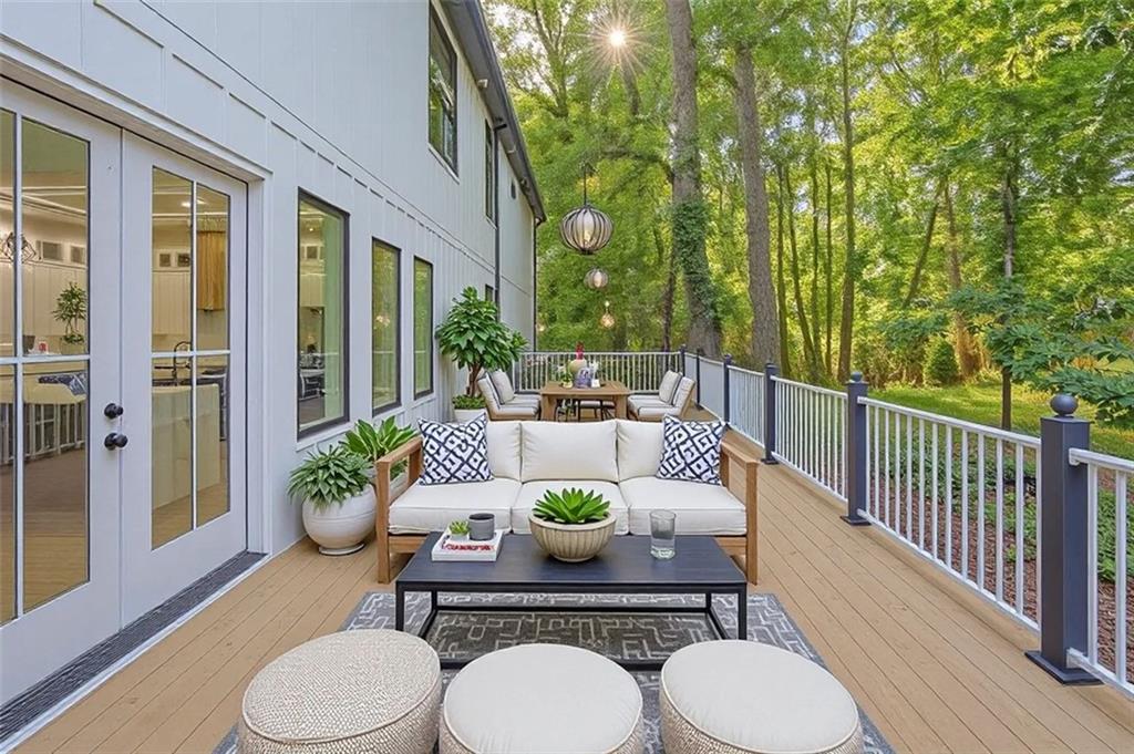 Frst Hills - Residential