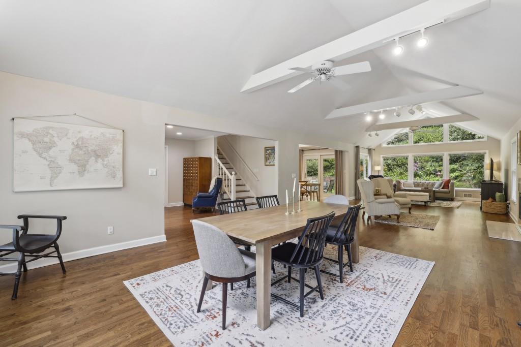 390 W Spalding Drive