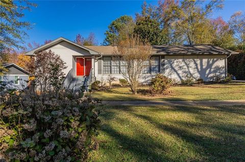 A home in Douglasville