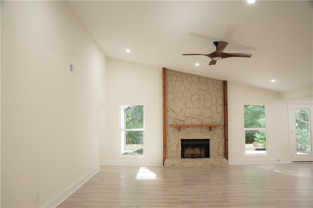 1139 Hillcrest Court