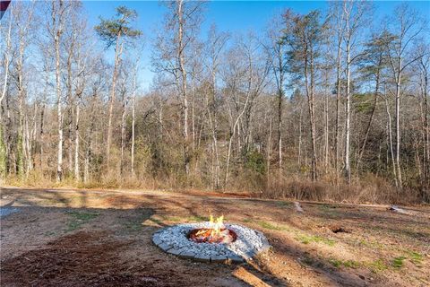 A home in Clarkesville