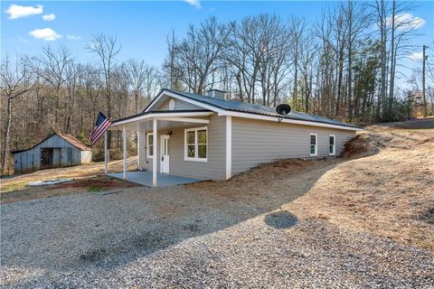 A home in Clarkesville