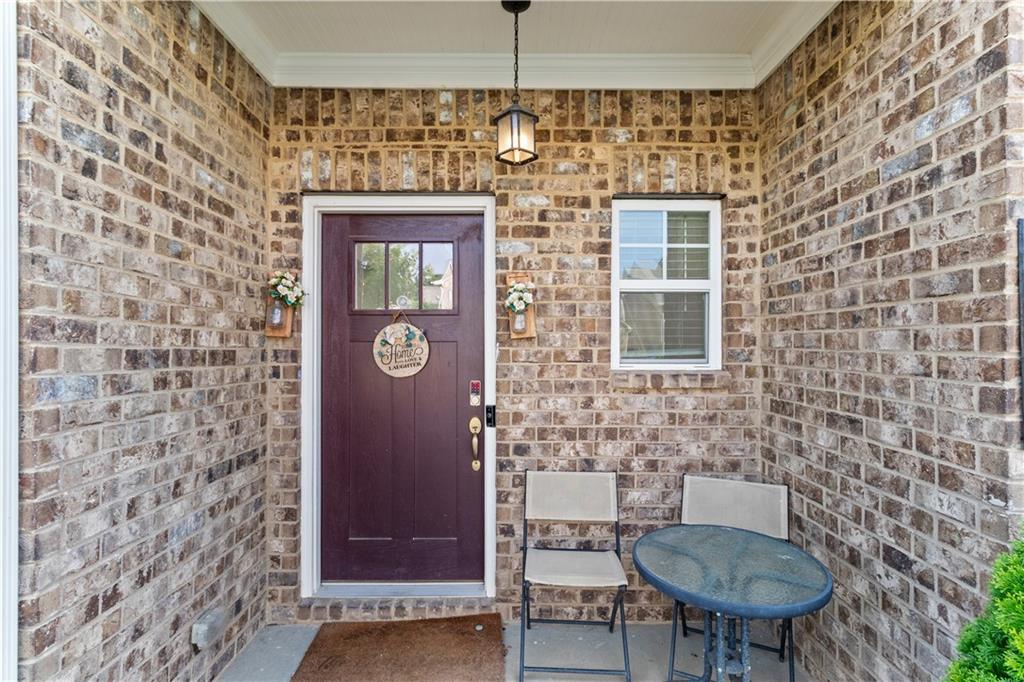 1742 Weatherbrook Circle