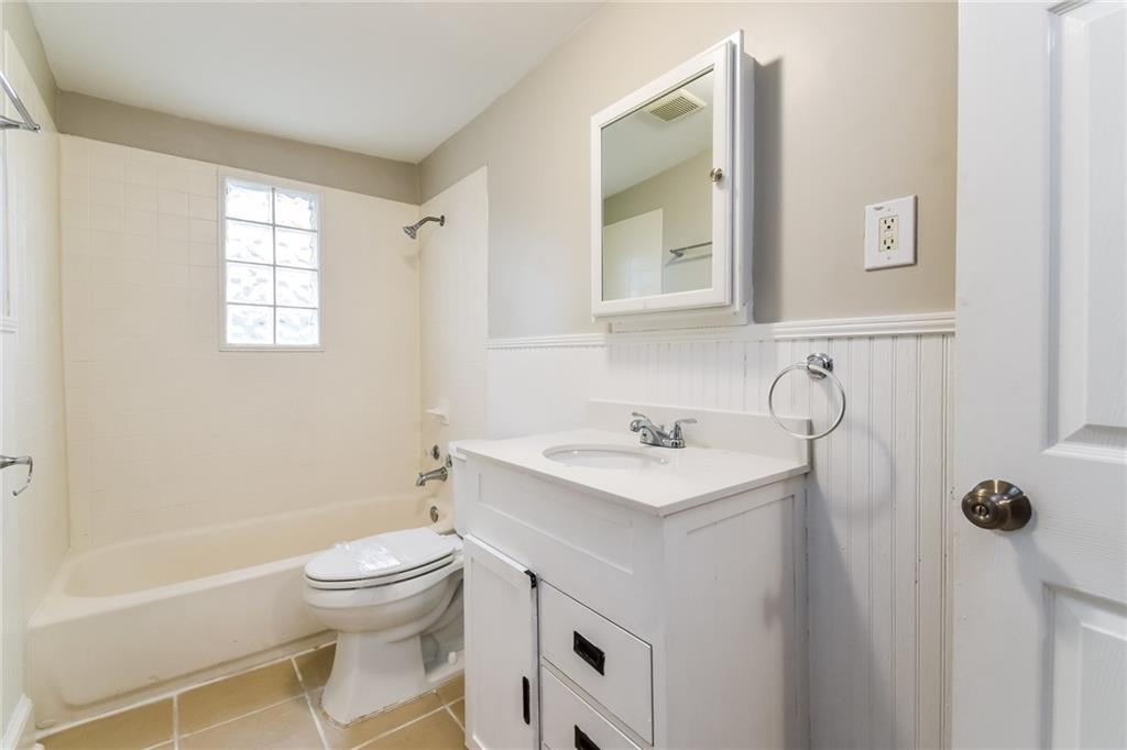 884 Custer Avenue, Atlanta, Georgia image 18