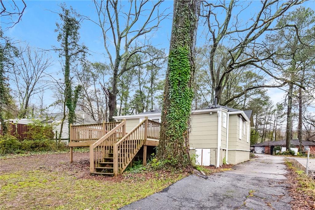 884 Custer Avenue, Atlanta, Georgia image 20