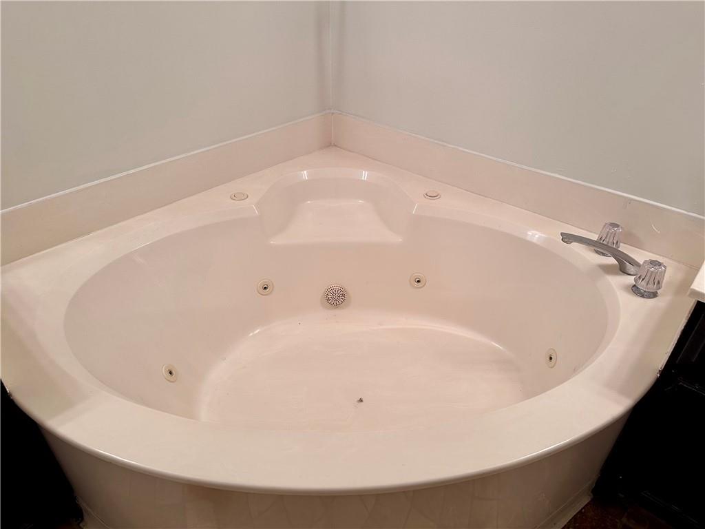 Camden Pond - Residential