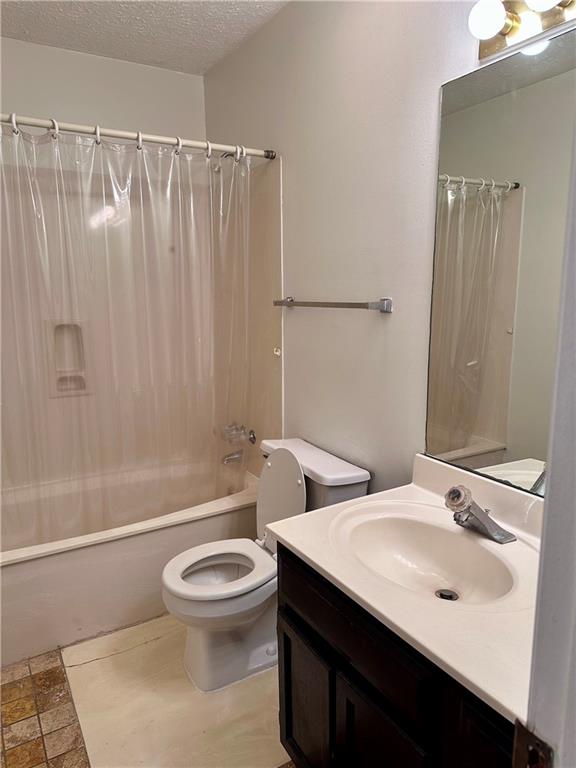 Camden Pond - Residential