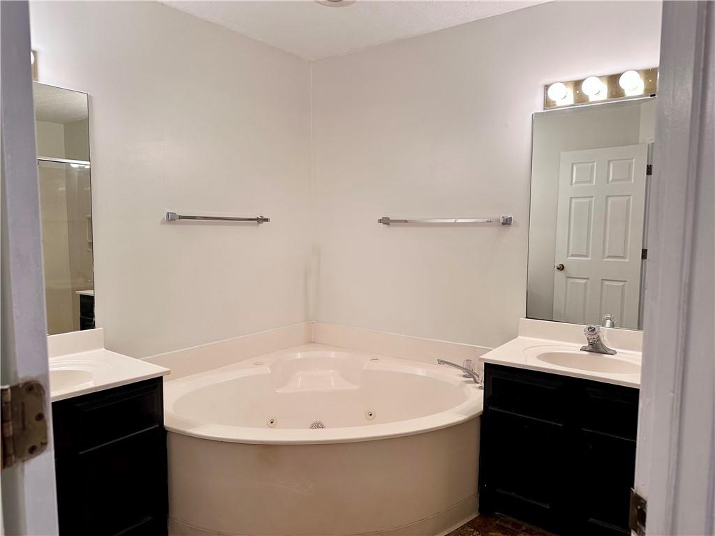 Camden Pond - Residential